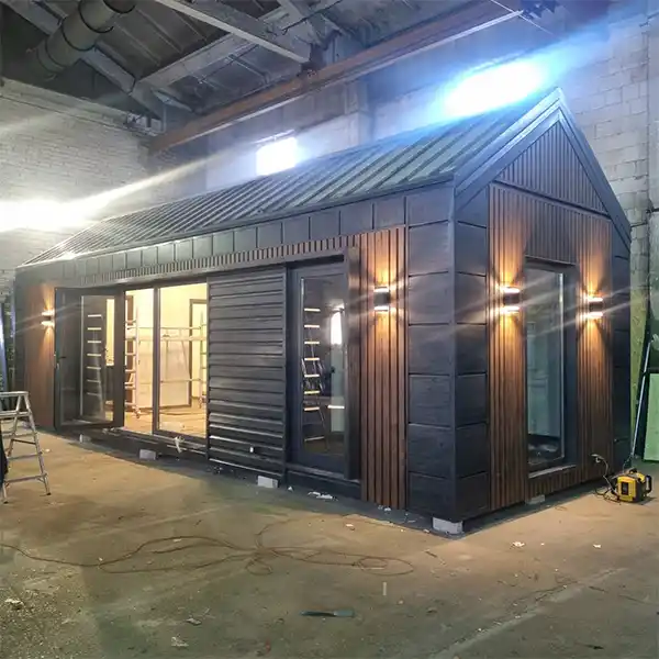 12b0f769-1fe8-470b-bec8-e112facd66e9